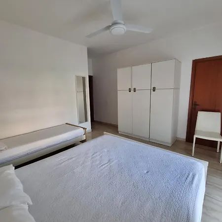 Apartman Con Bel Terrazzo Coperto A 2 Passi Dal Mare